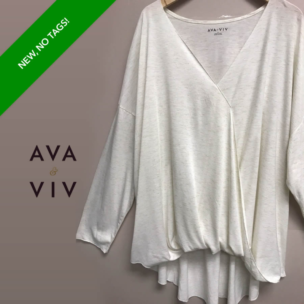 **NEW NO TAGS** AVA + VIV Faux Wrap Tunic 2X
